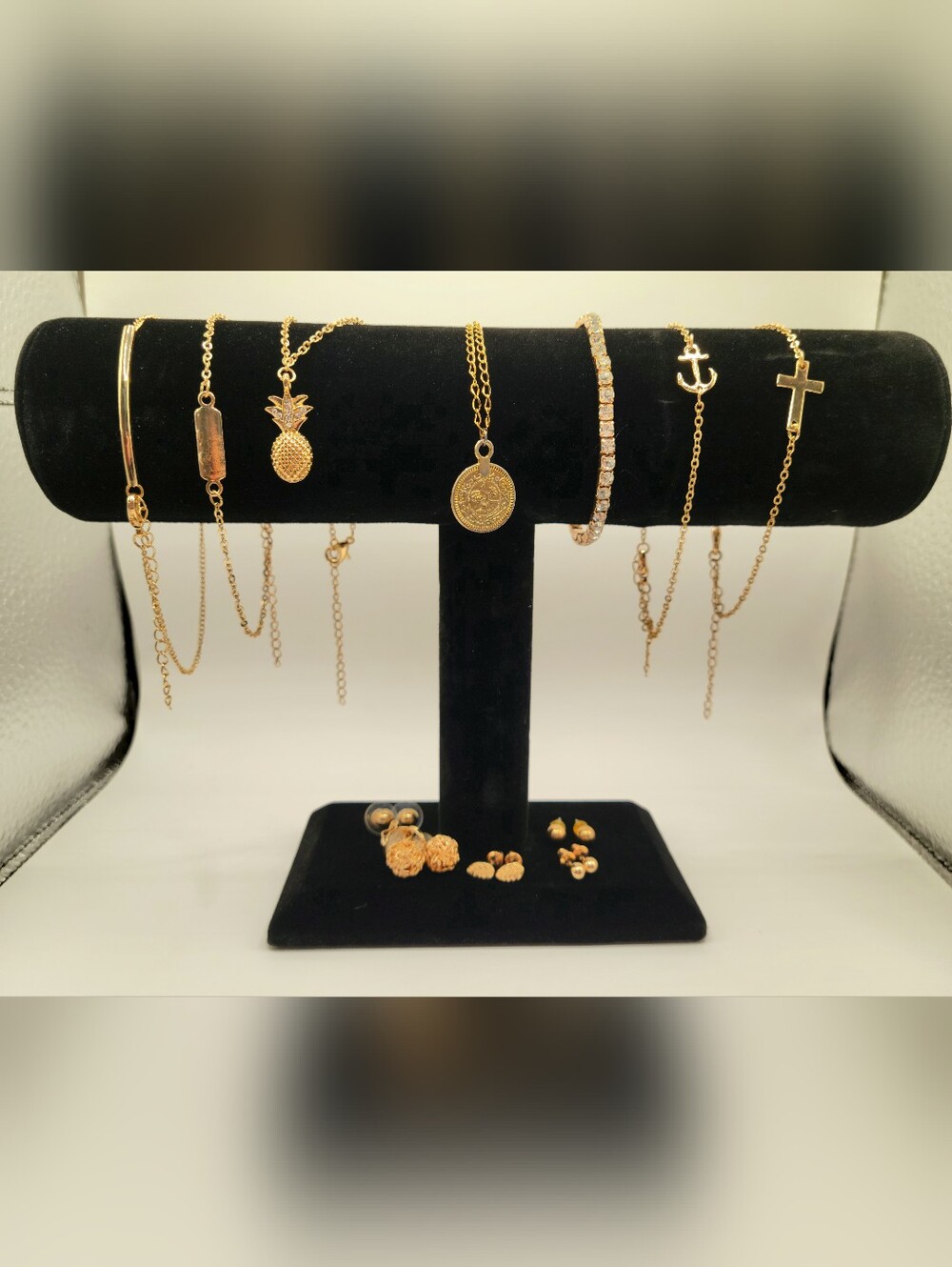 12 Piece Mixed Jewelry Bundle - Necklaces, Earrings & More